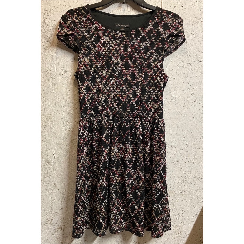 City Triangles Midi Dress